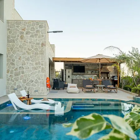 Arfna Pearl Villa *